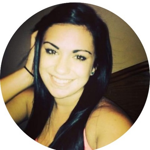 Meet your Posher, Kendyl - Picture 1 of 1